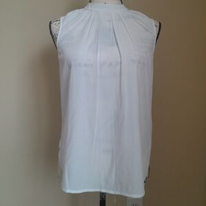 Manguun Collection white sleeveless top lightweight mock neck womens XS